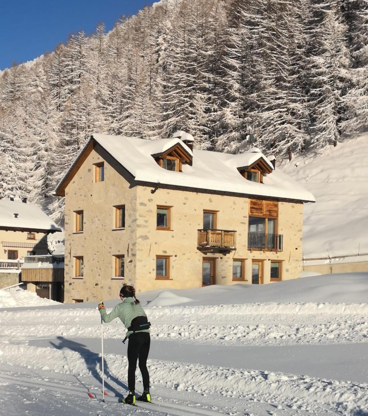 Chalet Aria Pura Livigno Exterior foto